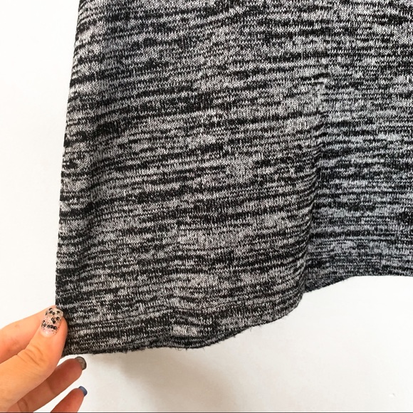 Reitmans • Tulip Back Tank Top - Picture 2 of 5